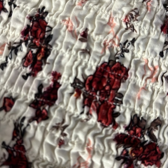 Floral ribbed off the shoulder crop top - Picture 3 of 3